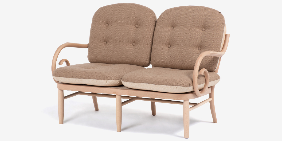 シンプルなデザインが魅力のソファ