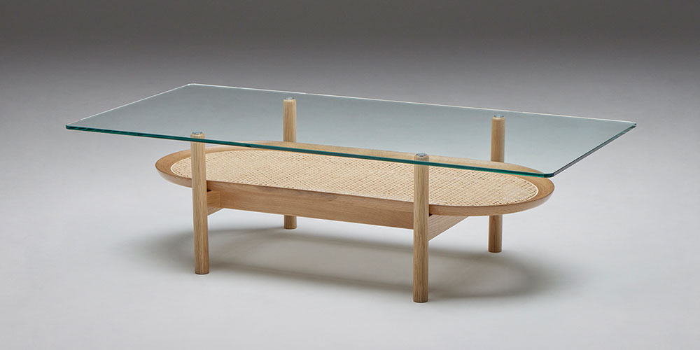 小林幹也デザイン×秋田木工のコントラストが美しいセンターテーブル「AT-3」